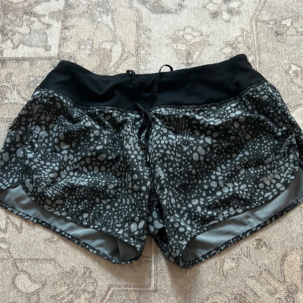 Women’s Nike Running Shorts — Size Small — Dri-Fit — Black w/ Gray Spec Pattern